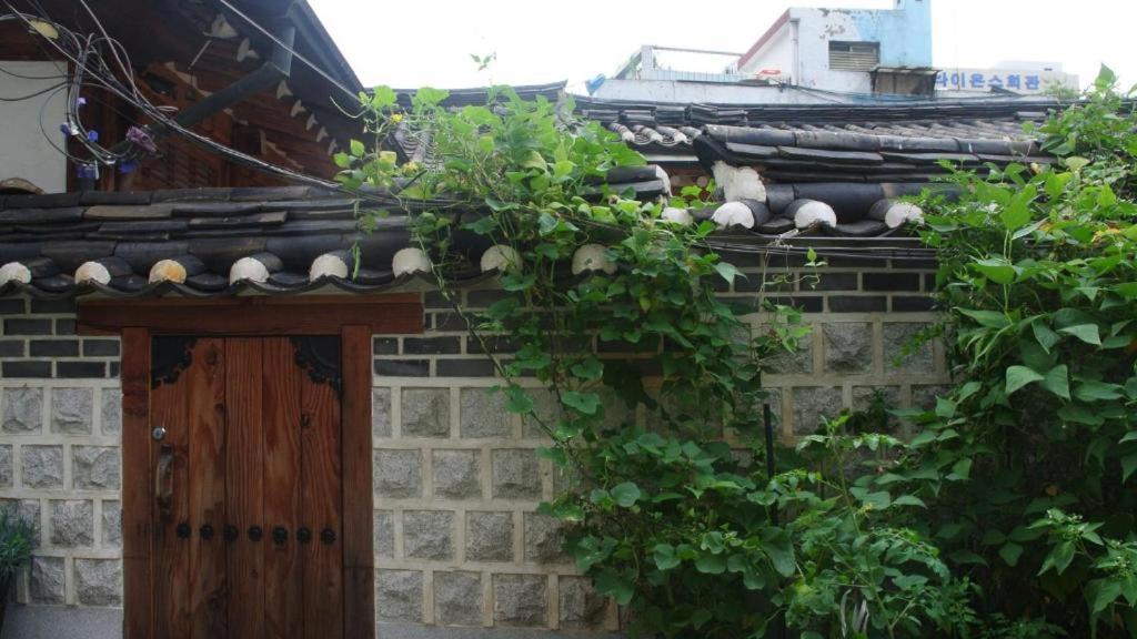 Namhyundang - Hanok Korean Traditional House Seoul Exterior photo